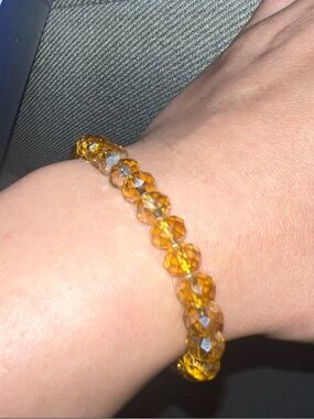 Faceted Acrylic Bead Stretch Bracelet - Honey Amber Color